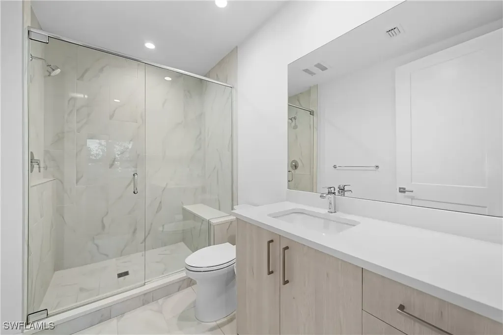 1115 Central Avenue Naples FL 34102