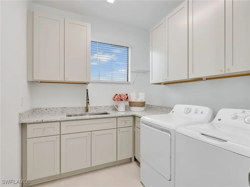 20581 Fair Oak Lane Estero FL 33928