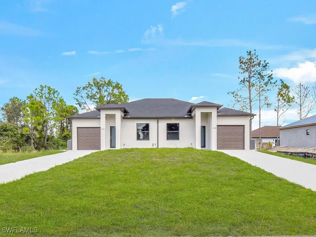 4450/4452 24th Street SW Lehigh Acres FL 33973