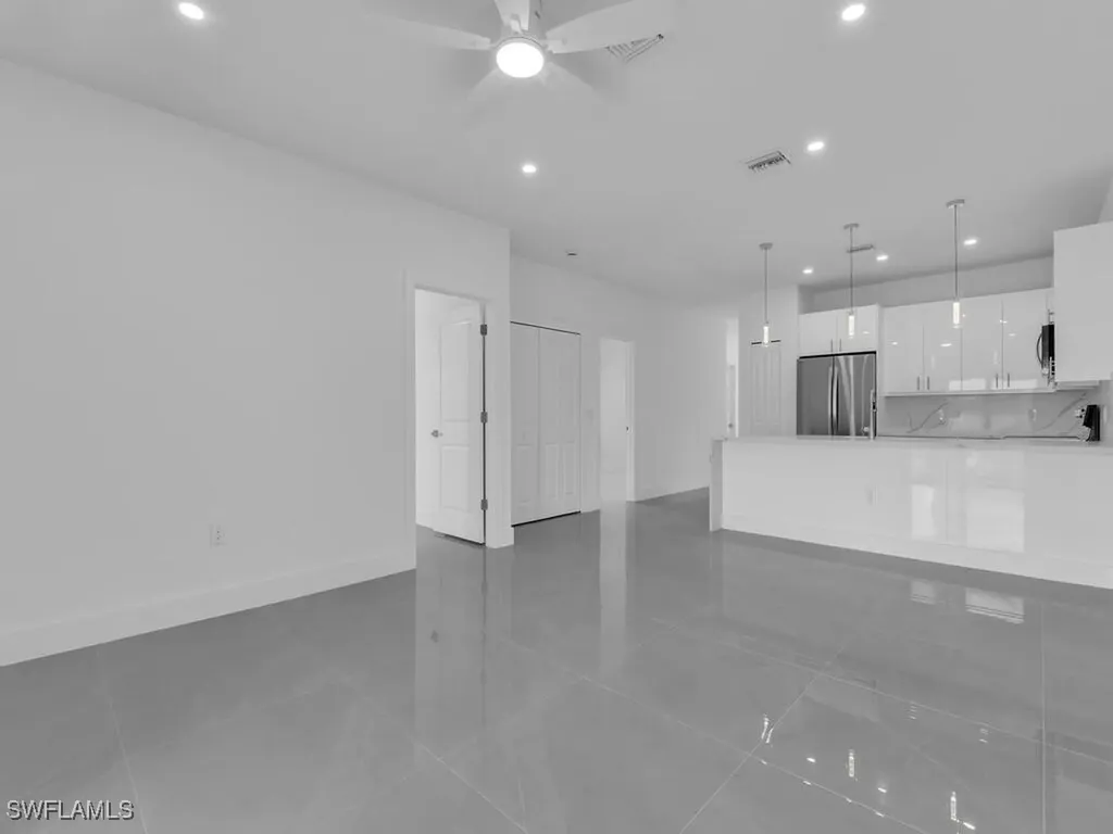 4450/4452 24th Street SW Lehigh Acres FL 33973