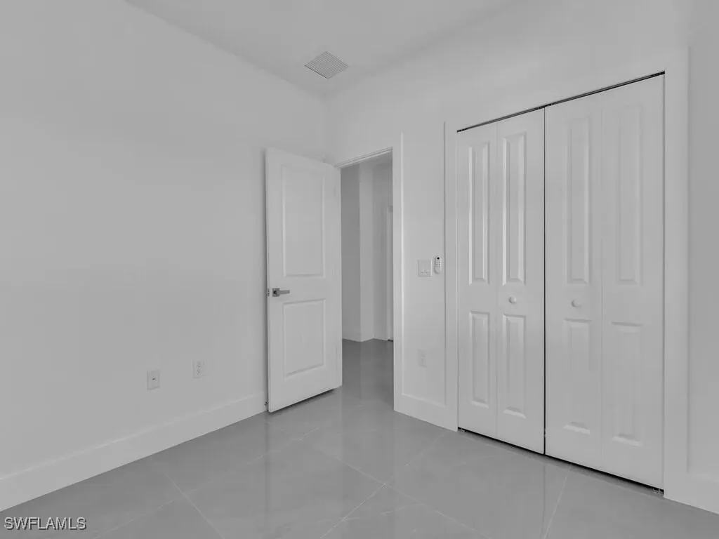 4450/4452 24th Street SW Lehigh Acres FL 33973