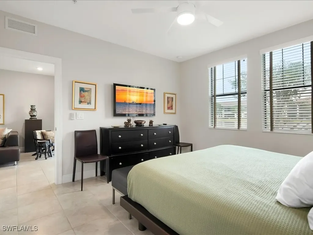 15102 Palmer Lake Circle Naples FL 34109