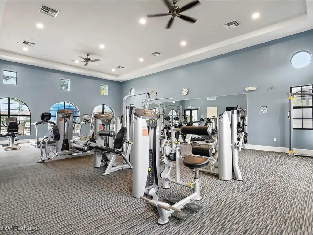 15102 Palmer Lake Circle Naples FL 34109