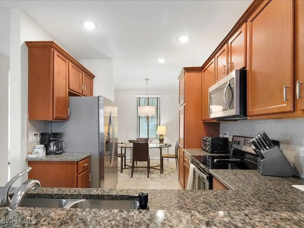 15102 Palmer Lake Circle Naples FL 34109