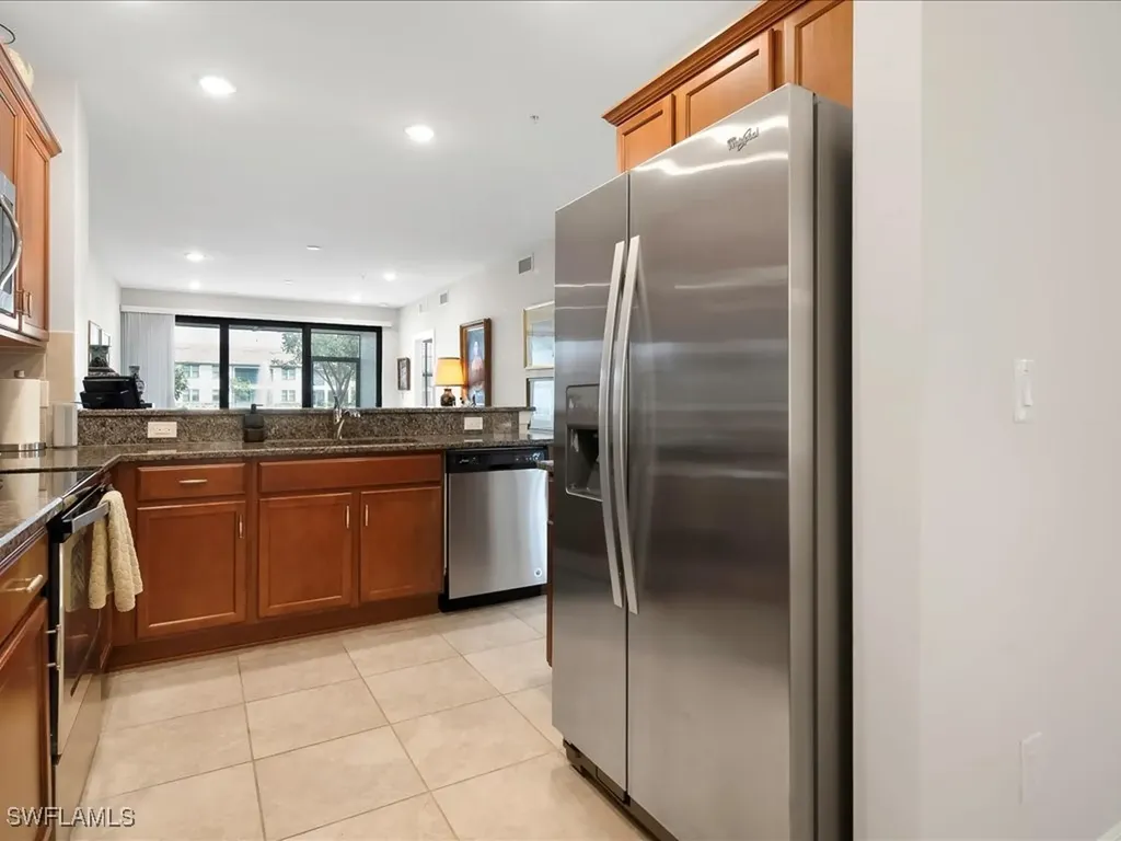 15102 Palmer Lake Circle Naples FL 34109