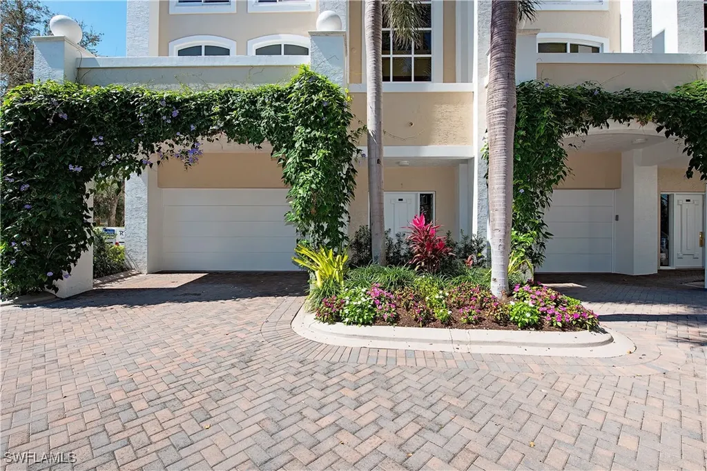 7041 Pelican Bay Boulevard Naples FL 34108