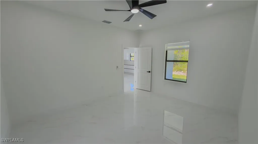 401 E 17th Street Lehigh Acres FL 33972