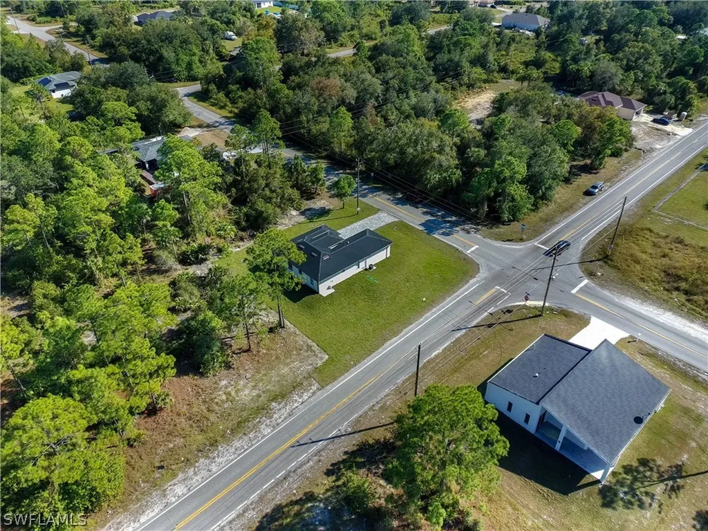 401 E 17th Street Lehigh Acres FL 33972