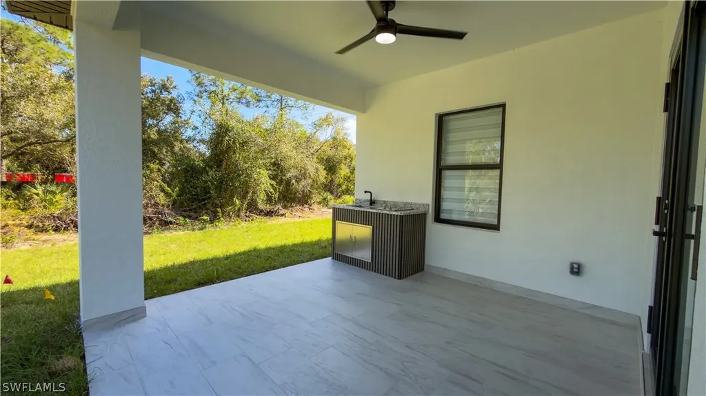 401 E 17th Street Lehigh Acres FL 33972