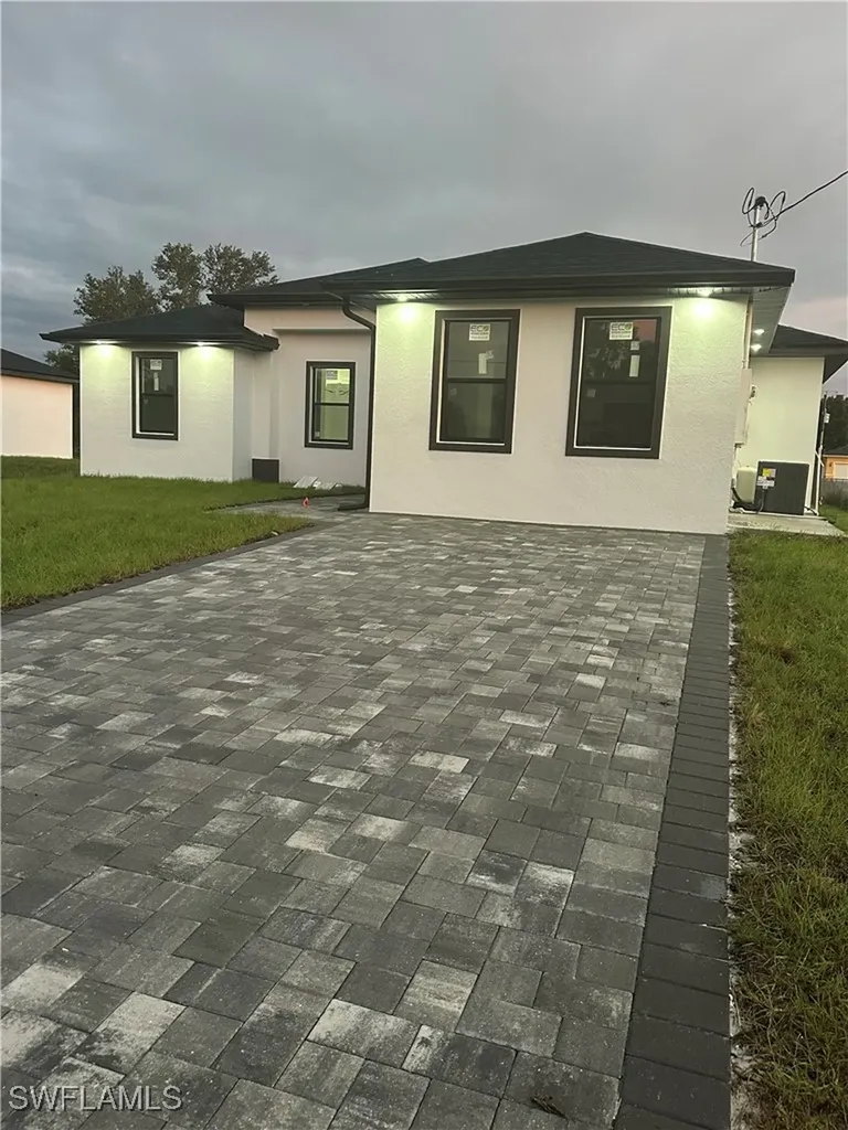 4011 SW 33rd Street Lehigh Acres FL 33976