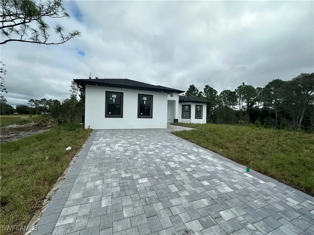 3410 43rd Street SW Lehigh Acres FL 33976