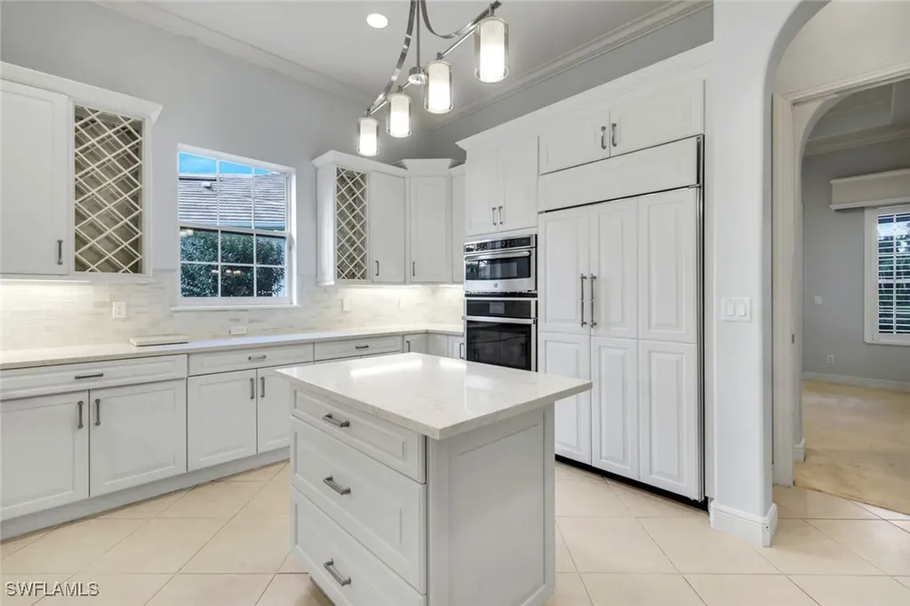 5799 Hammock Isle Drive Naples FL 34119