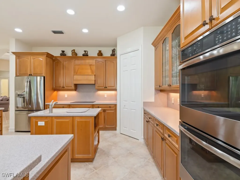 3460 Oak Hammock Court Bonita Springs FL 34134