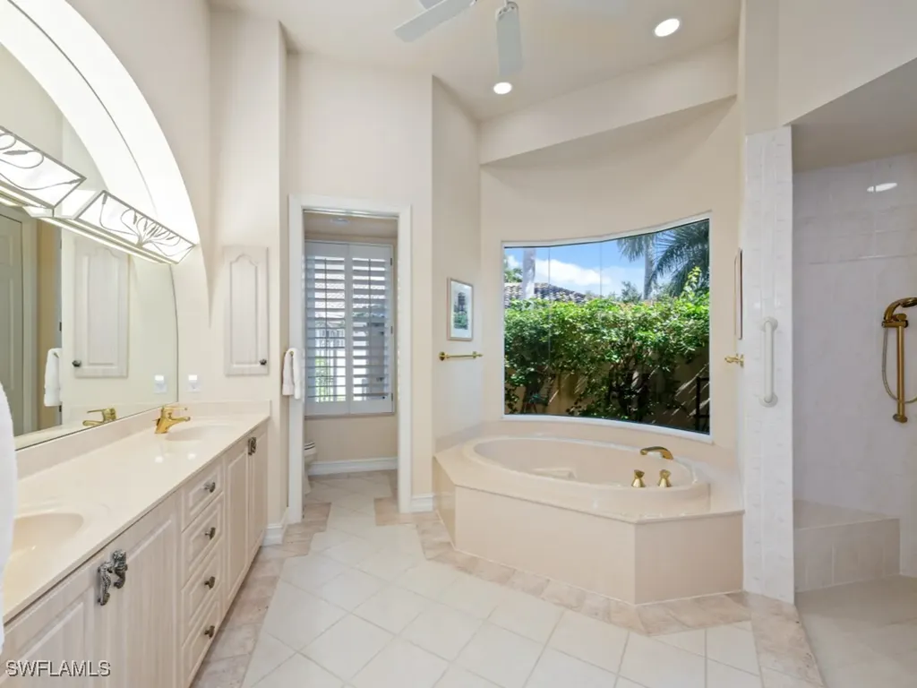 3460 Oak Hammock Court Bonita Springs FL 34134
