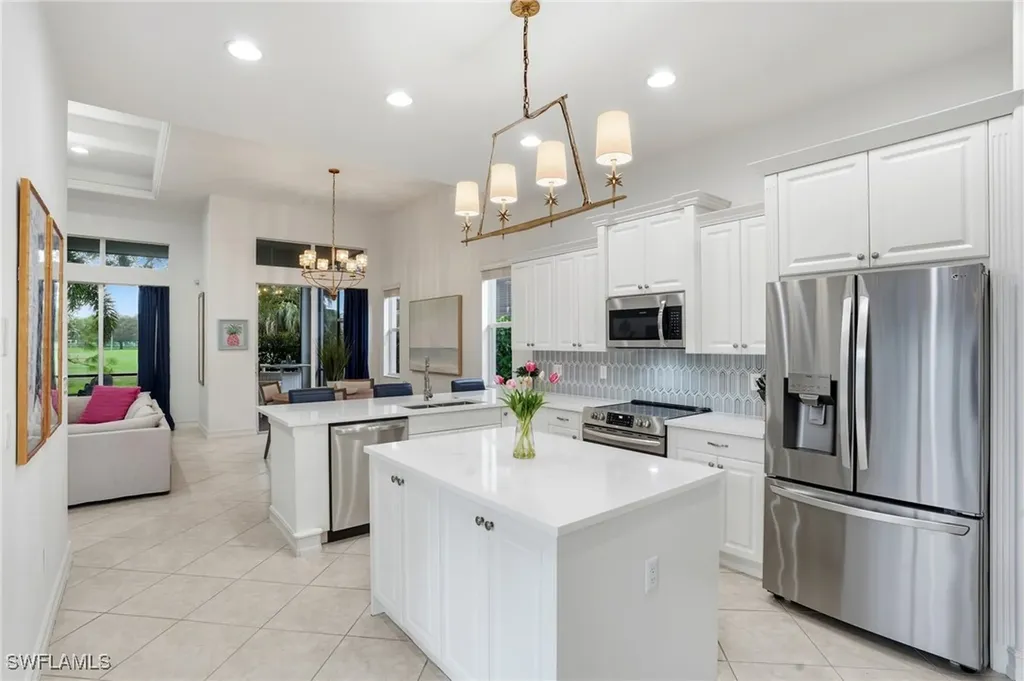 7840 Valencia Court Naples FL 34113