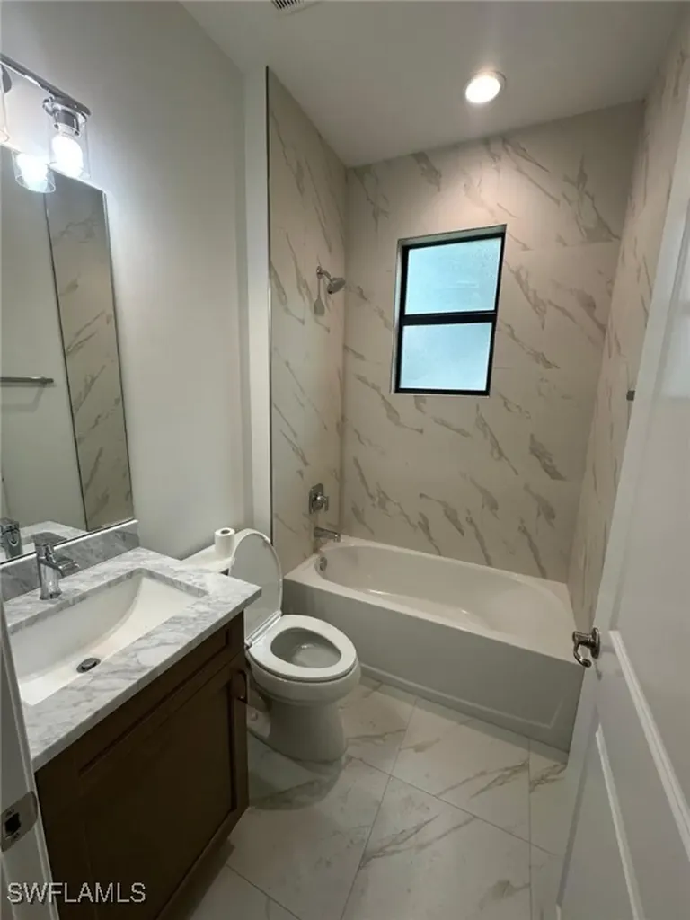 2167 Della Drive Naples FL 34117
