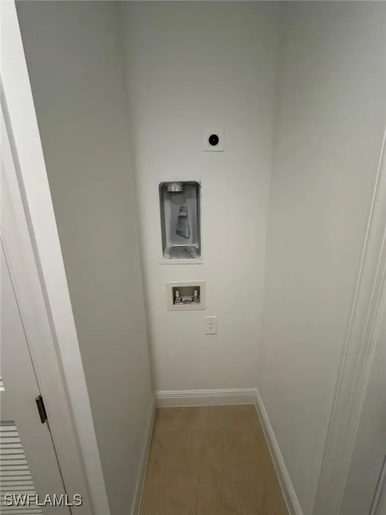2167 Della Drive Naples FL 34117