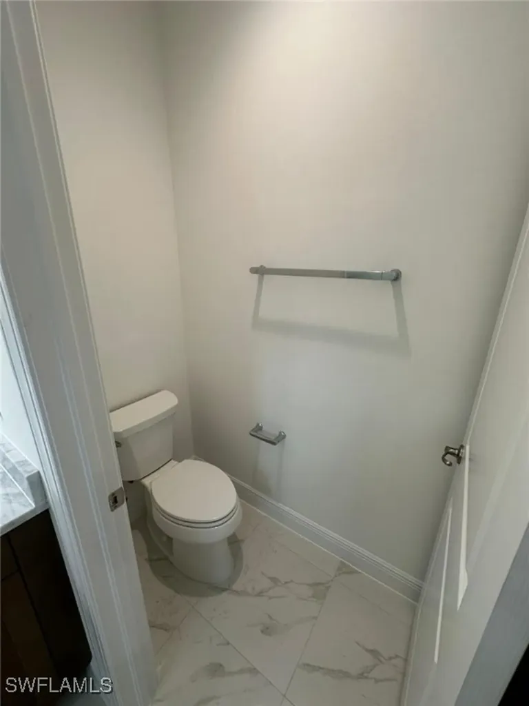2167 Della Drive Naples FL 34117