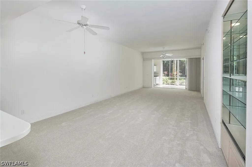 2405 Hidden Lake Drive Naples FL 34112