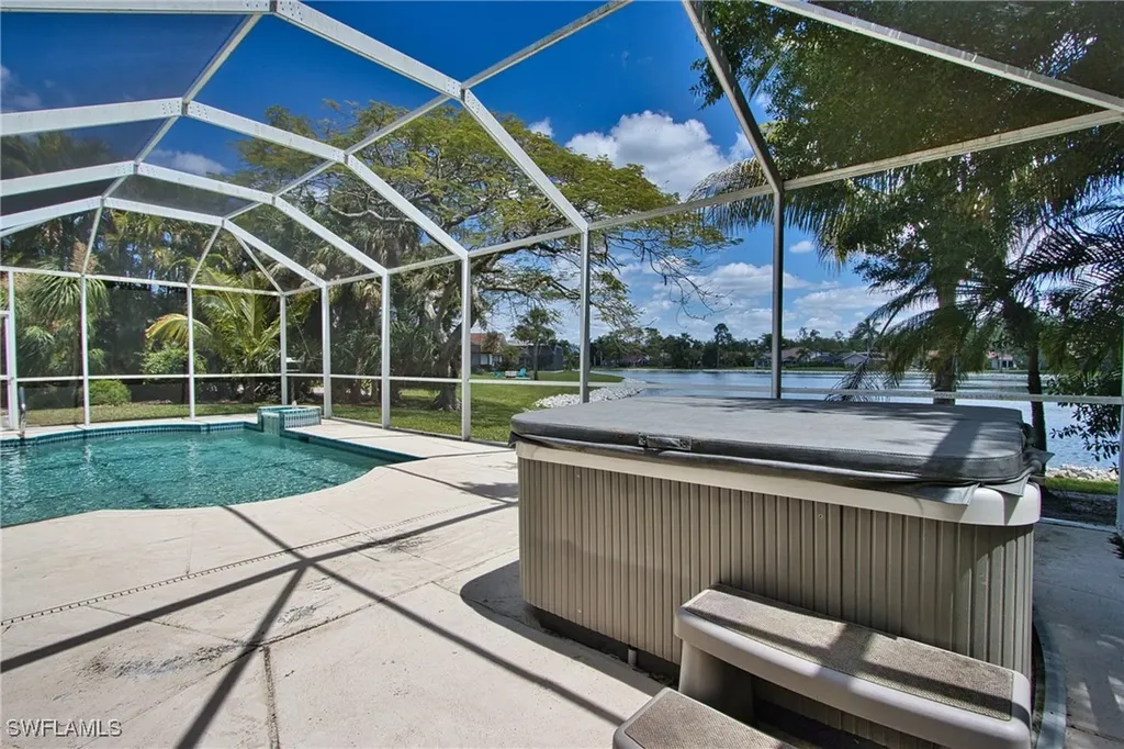 242 Belville Boulevard Naples FL 34104