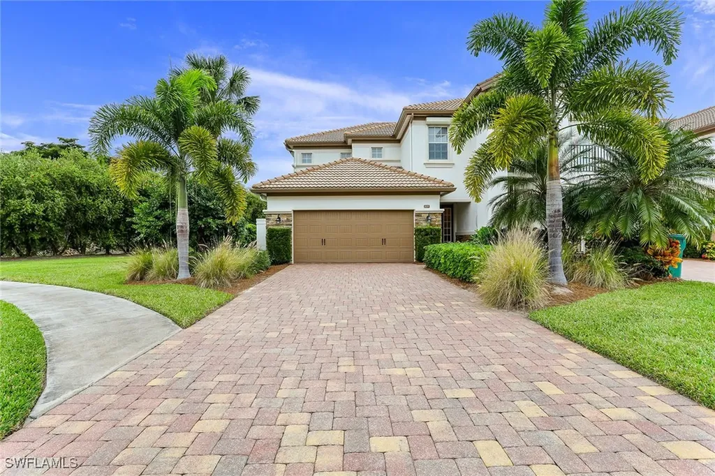 8023 Players Cove Drive Naples FL 34113