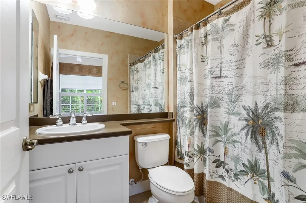 8023 Players Cove Drive Naples FL 34113