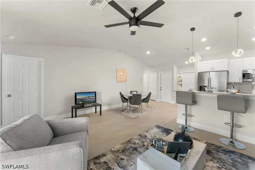 736/738 Gilbert Avenue S Lehigh Acres FL 33973
