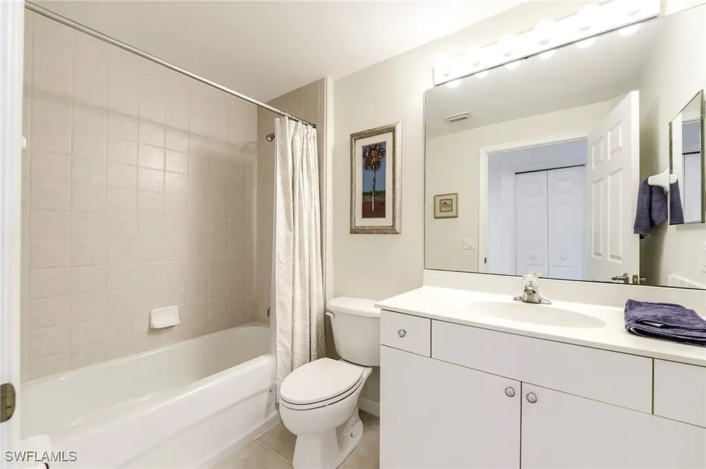 3010 Meandering Way Fort Myers FL 33905
