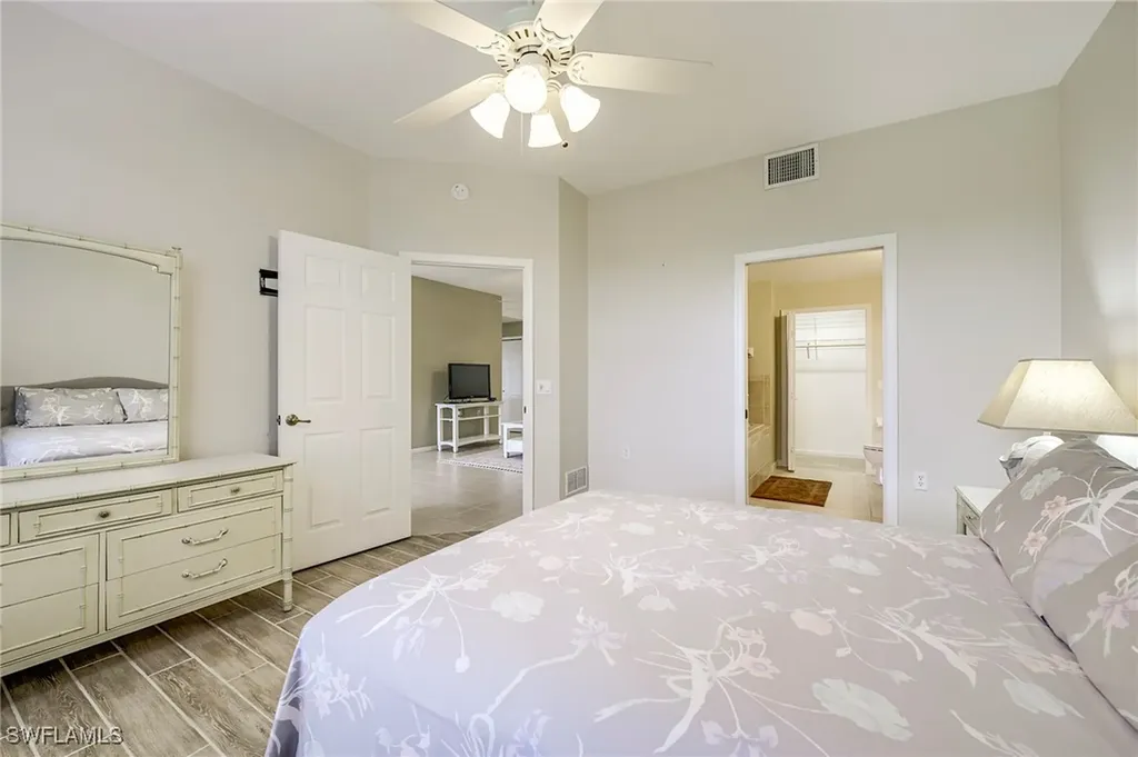 3010 Meandering Way Fort Myers FL 33905