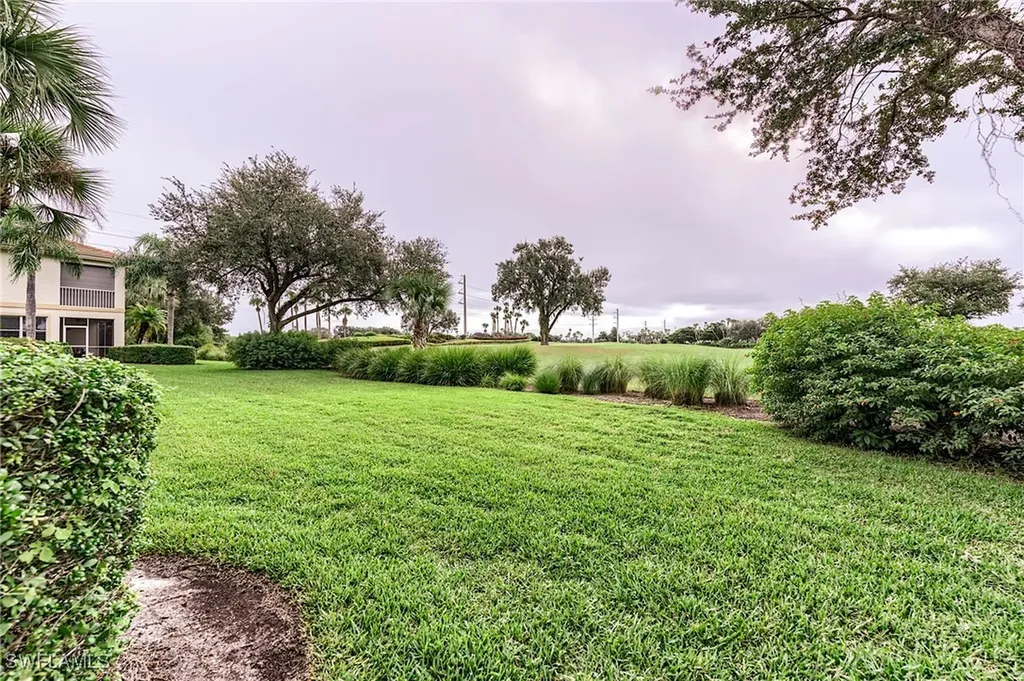 3010 Meandering Way Fort Myers FL 33905