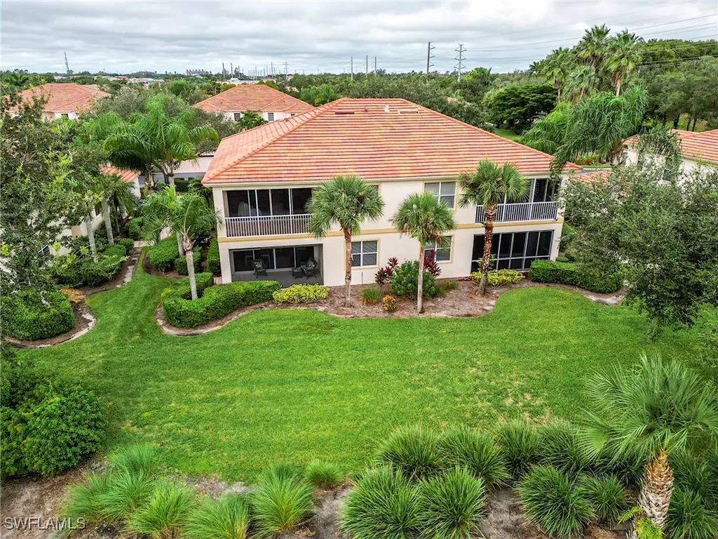 3010 Meandering Way Fort Myers FL 33905