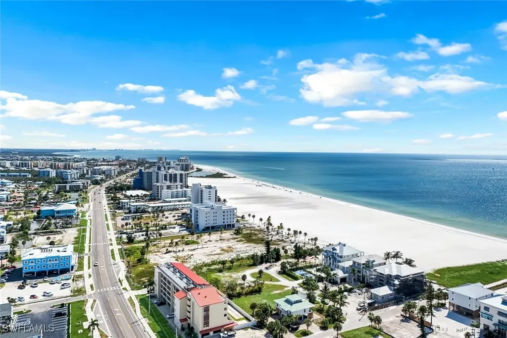 6145 Court Street Fort Myers Beach FL 33931
