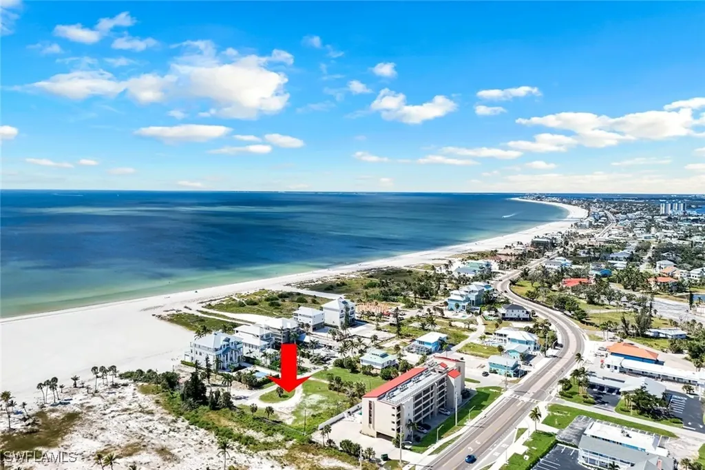 6145 Court Street Fort Myers Beach FL 33931