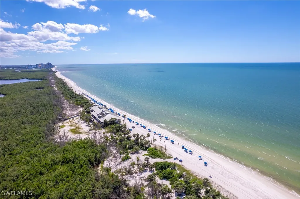 7515 Pelican Bay Boulevard Naples FL 34108