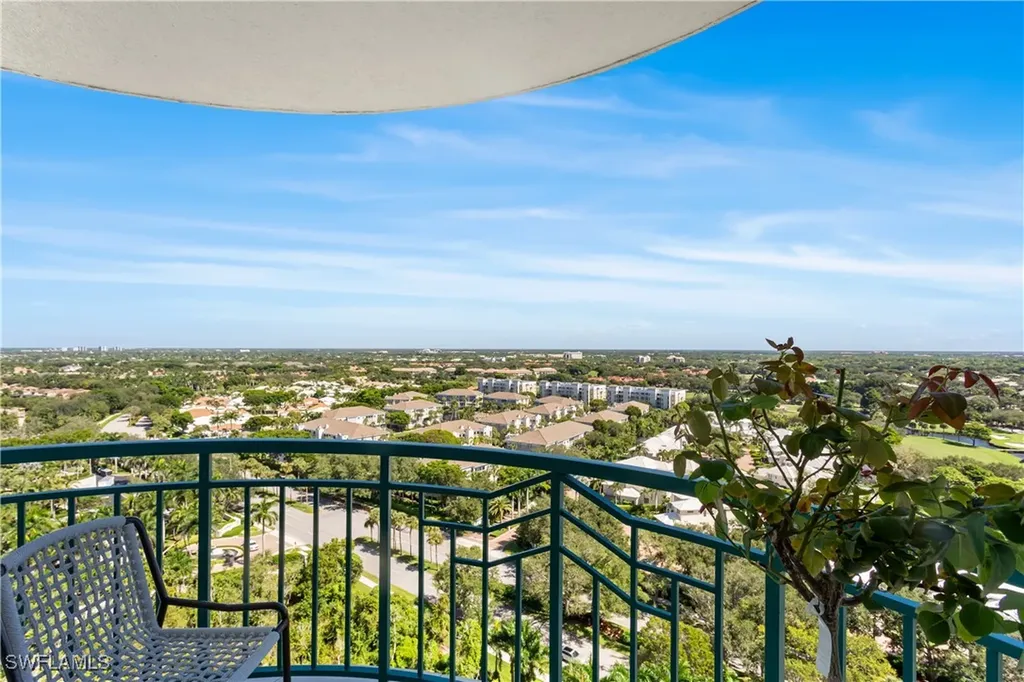 7515 Pelican Bay Boulevard Naples FL 34108