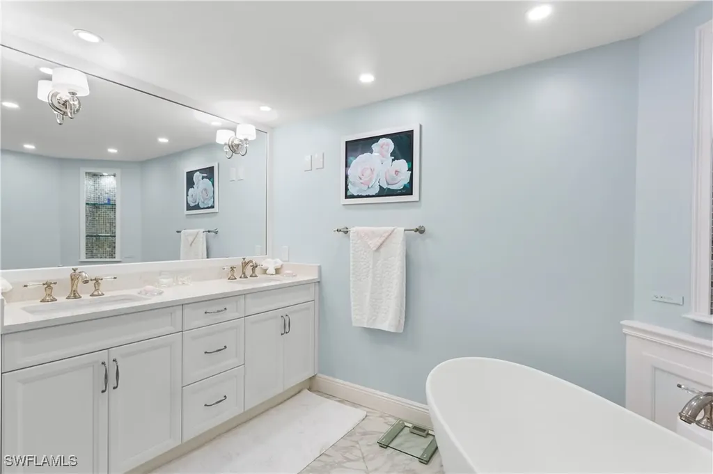 7515 Pelican Bay Boulevard Naples FL 34108