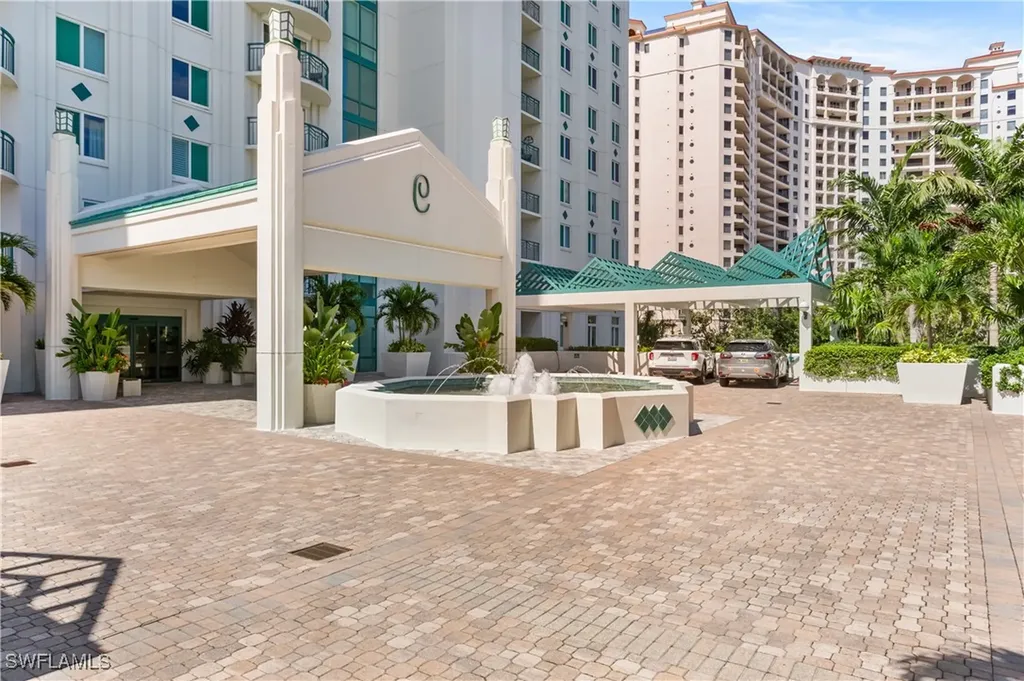7515 Pelican Bay Boulevard Naples FL 34108