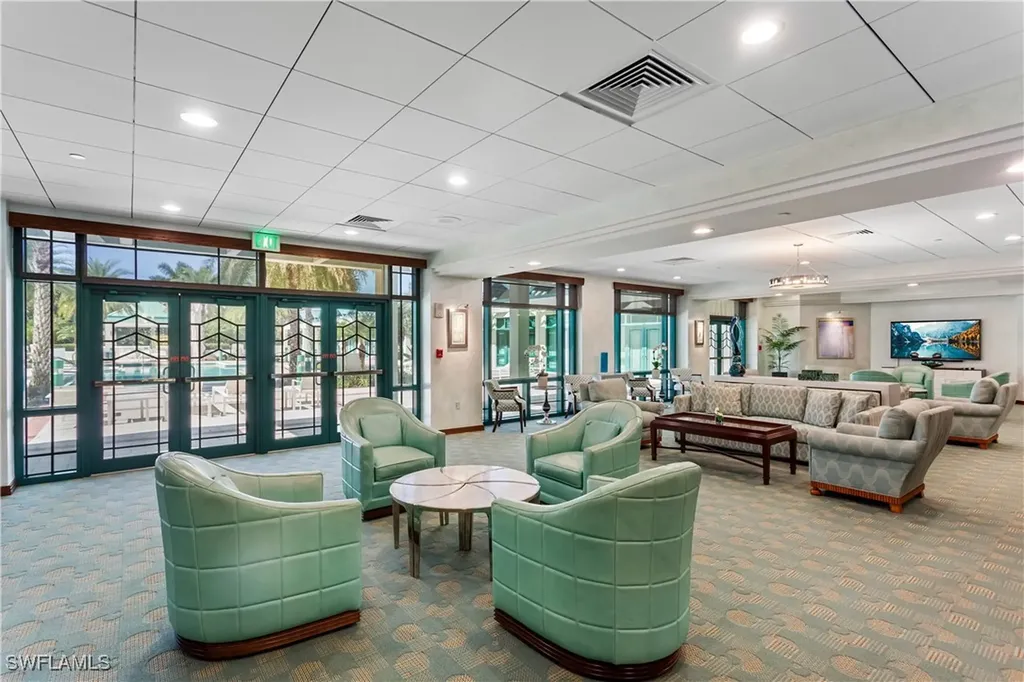 7515 Pelican Bay Boulevard Naples FL 34108