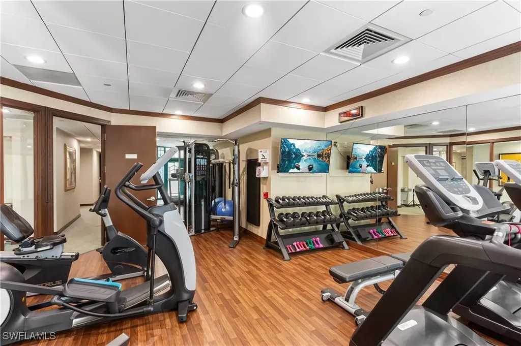 7515 Pelican Bay Boulevard Naples FL 34108