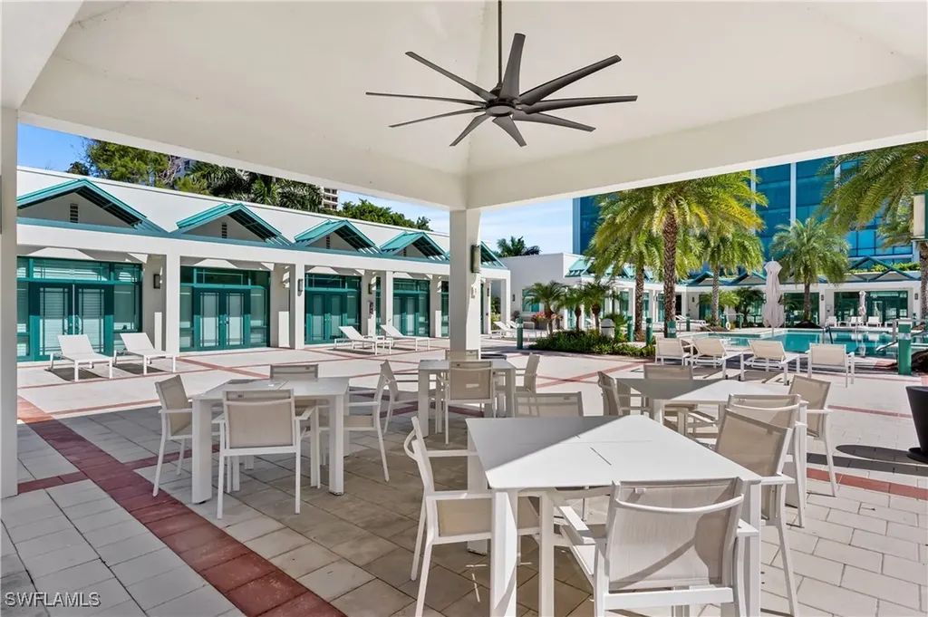 7515 Pelican Bay Boulevard Naples FL 34108