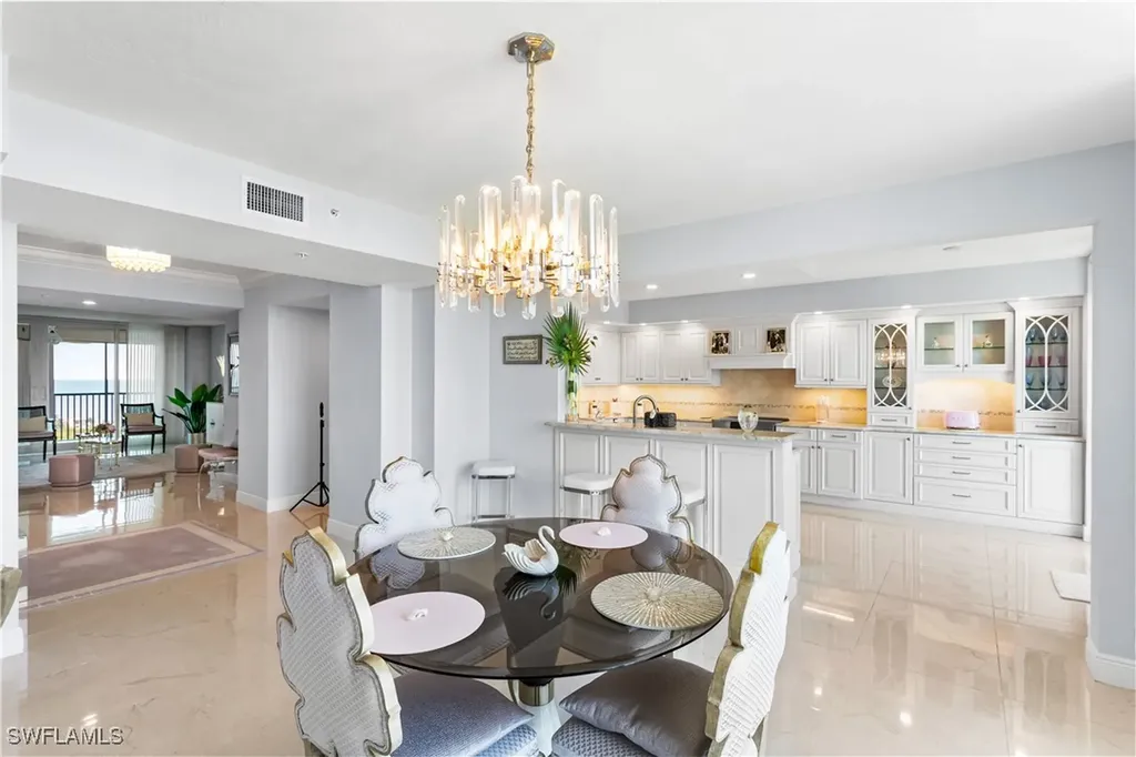 7515 Pelican Bay Boulevard Naples FL 34108