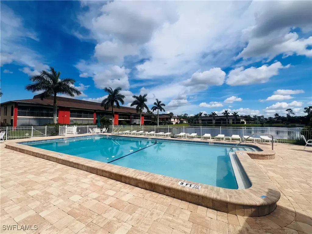 332 Charlemagne Boulevard Naples FL 34112