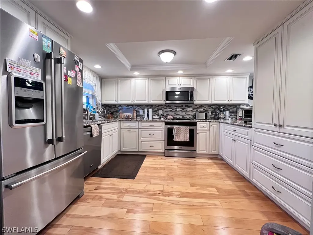 332 Charlemagne Boulevard Naples FL 34112
