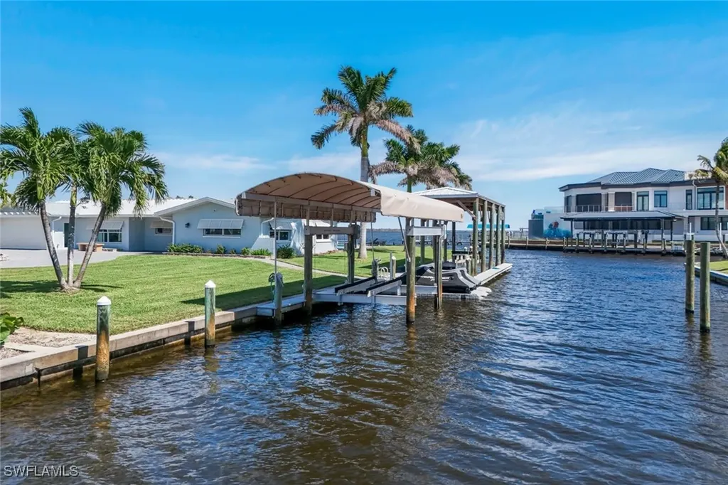 5596 Avenida Pescadora Fort Myers Beach FL 33931