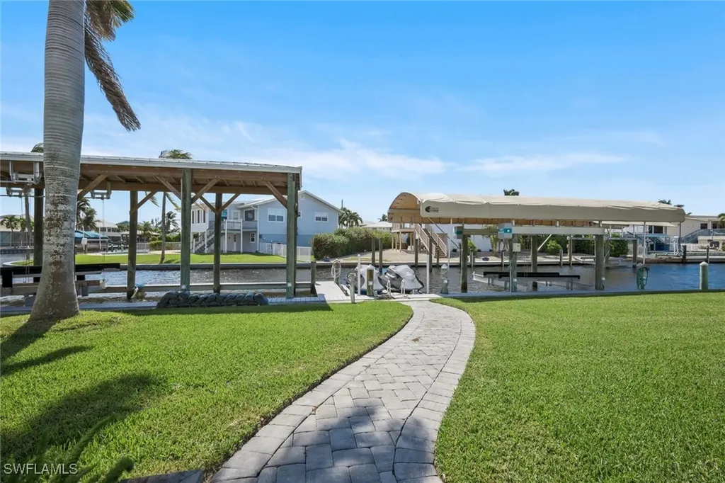 5596 Avenida Pescadora Fort Myers Beach FL 33931