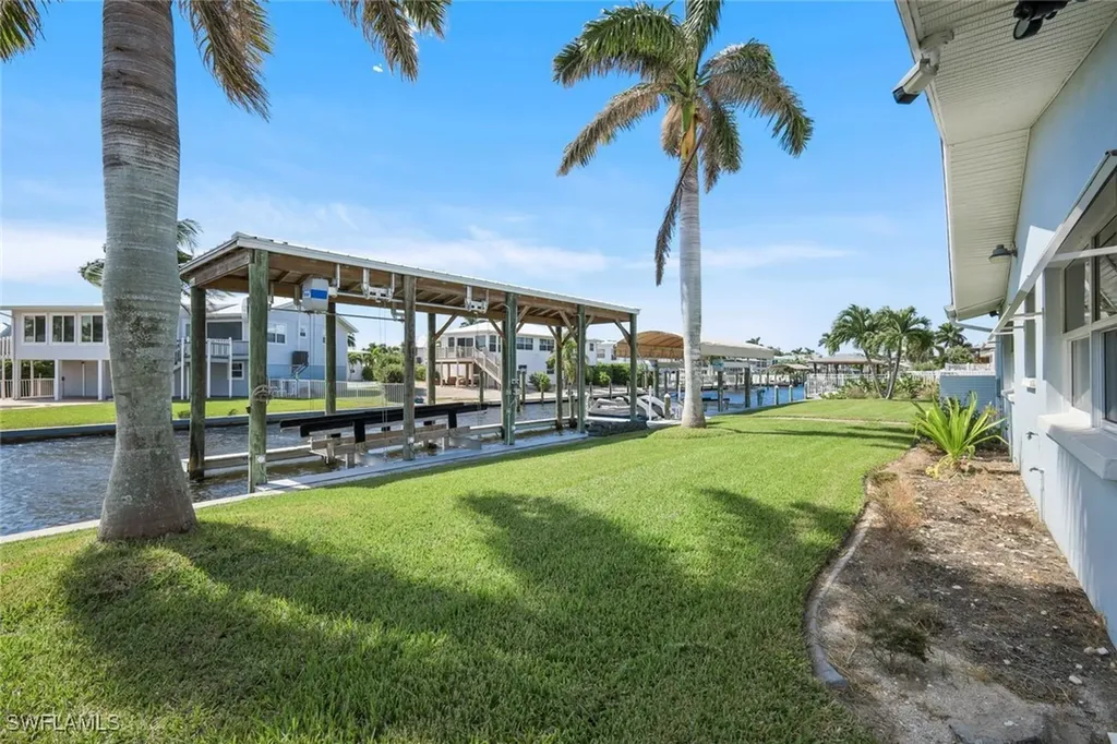5596 Avenida Pescadora Fort Myers Beach FL 33931