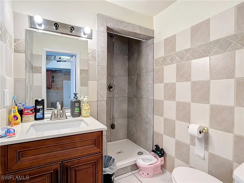 4924 Hawaii Boulevard Naples FL 34112