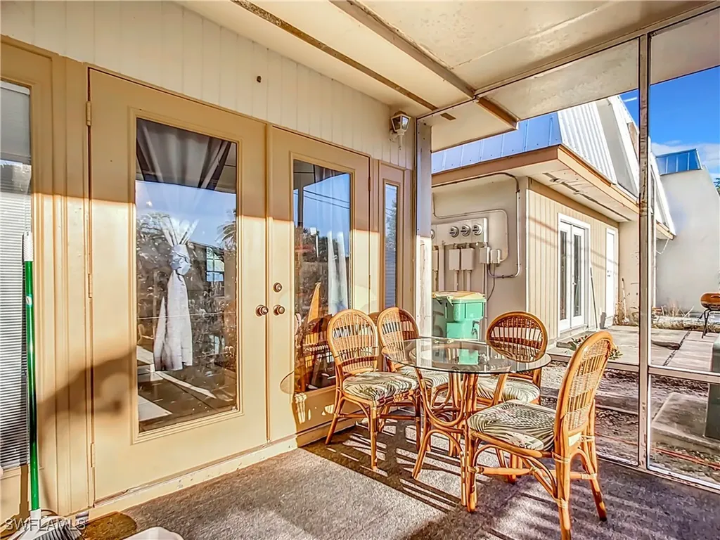 4924 Hawaii Boulevard Naples FL 34112