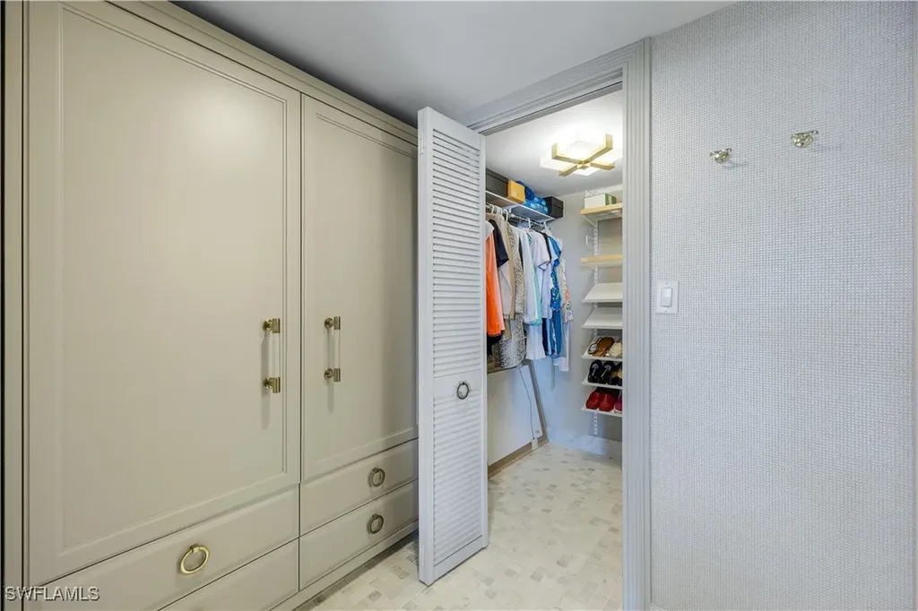 6361 Pelican Bay Boulevard Naples FL 34108
