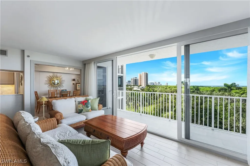 6361 Pelican Bay Boulevard Naples FL 34108